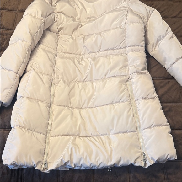 Kenneth Cole Cream Hooded Puffer Jacket - Picture 4 of 8
